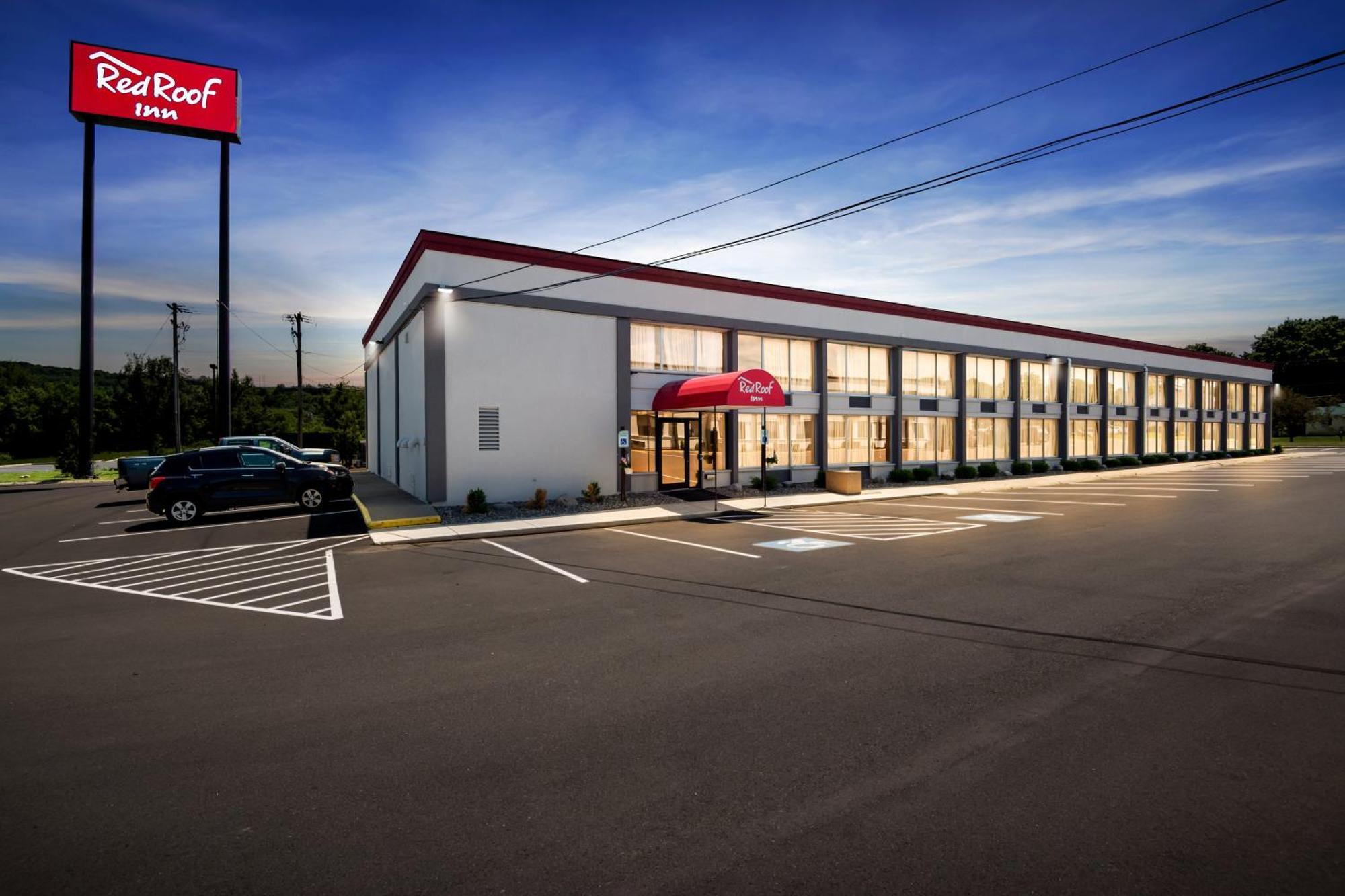 Red Roof Inn Cortland Exteriér fotografie